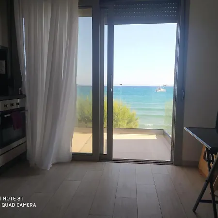 Aktis Makrigialos Luxury Apts Makrýgialos